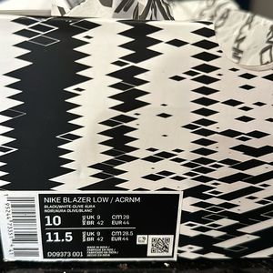 Never worn Men’s Nike Blazer low / ACRNM size 10